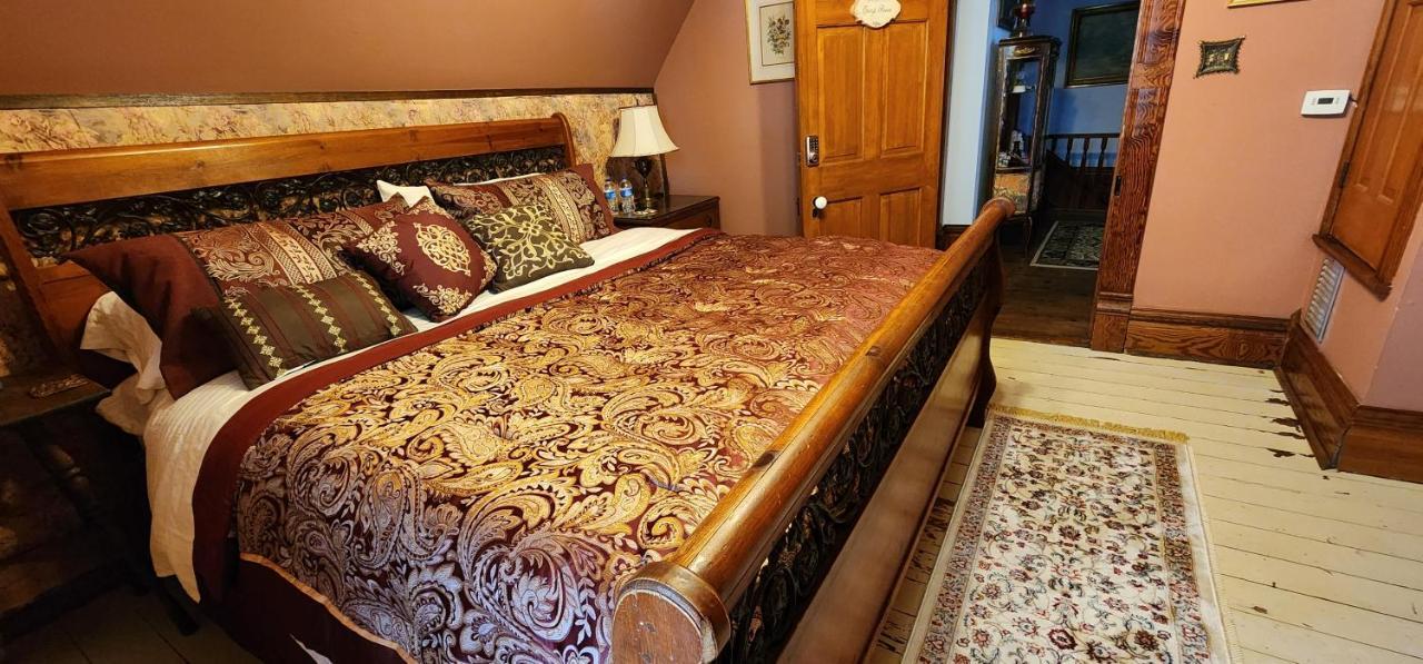 The Carson House Bed & Breakfast Panzió Pittsburg Kültér fotó