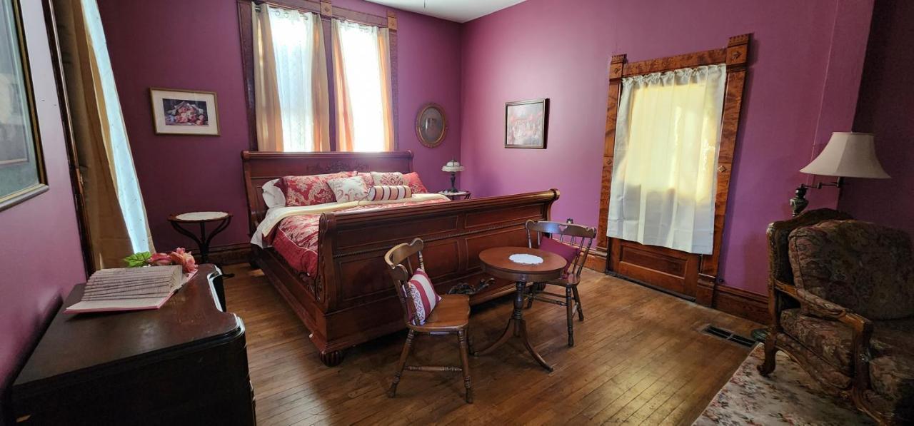 The Carson House Bed & Breakfast Panzió Pittsburg Kültér fotó