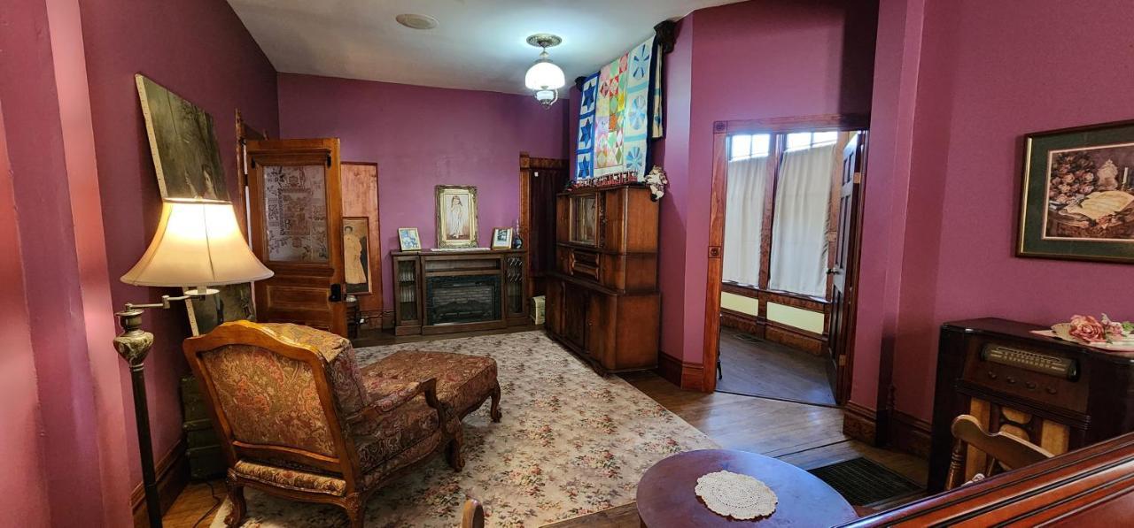 The Carson House Bed & Breakfast Panzió Pittsburg Kültér fotó